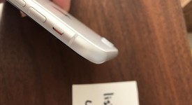 Mint
													Apple iPhone Xr - Sprint, White, 64 GB, A1984, photo 3 of 6