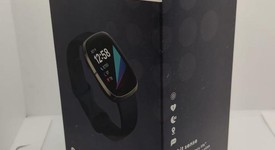 Mint
													Fitbit Sense - Black, photo 3 of 5