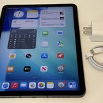Mint Apple iPad Air (5th Gen) - Unlocked, 64 GB, Gray, A2589
