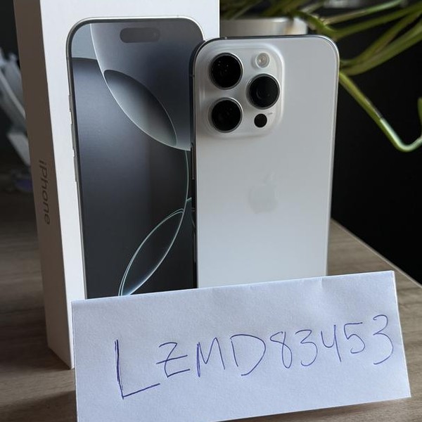 Apple iPhone 16 Pro - Unlocked, 128 GB, White, A3083