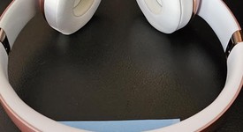 Used
													Beats Solo3 - Rose Gold, photo 2 of 5