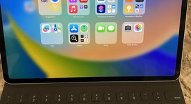 Mint
													Apple iPad Pro 12.9" 4th Gen 2020 - AT&T, Silver, 256 GB, A2069, photo 2 of 7