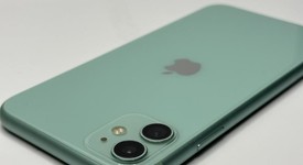 Good
													Apple iPhone 11 - Unlocked, Green, 64 GB, A2111, photo 3 of 6