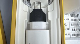 Good
													Xiaomi POCO F7 - Unlocked Non-US, White, 512 GB, photo 3 of 10