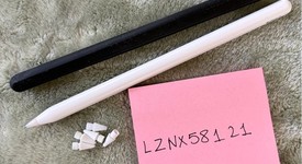 Mint
													Apple Pencil 2nd Gen, photo 1 of 3