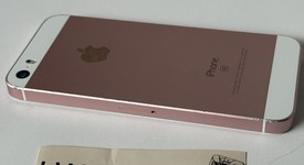 Good
													Apple iPhone SE 1st Gen 2016 - Unlocked, Rose Gold, 64 GB, A1662, photo 5 of 7