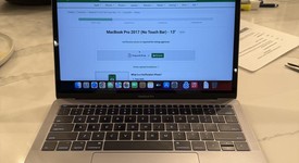 Good
													MacBook Pro 2017 (No Touch Bar) - 13" - I5, Gray, 128 GB, 8 GB, photo 1 of 8