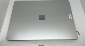 Good
													Microsoft Surface Laptop 7 - Platinum, 256 GB, 16 GB, 13.8", photo 5 of 11