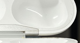 Used
													Apple AirPods Pro 2nd Gen - Lightning, photo 4 of 29