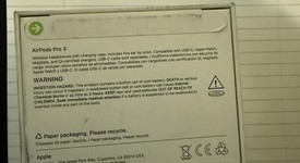 New
													Apple AirPods Pro 3, photo 4 of 7