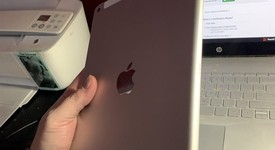 Good
													Apple iPad 9th Gen - Unlocked, Silver, 256 GB, A2603, photo 4 of 5