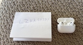Used
													Apple AirPods Pro 2 - USB-C, photo 1 of 3