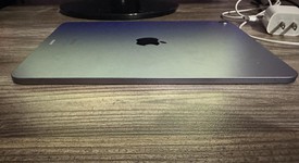 Good
													Apple iPad Air 5th Gen - Wi-Fi, Purple, 64 GB, A2588, photo 4 of 6