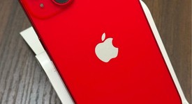 Good
													Apple iPhone 14 - AT&T, Red, 128 GB, A2649, photo 1 of 8