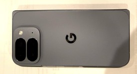 Good
													Google Pixel 10 Pro Fold - Unlocked, Moonstone, 256 GB, GU0NP, photo 4 of 5
