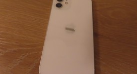 Fair
													Apple iPhone 12 - Unlocked, White, 64 GB, A2172, photo 5 of 5