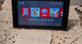 Good
													Nintendo Switch - Red & Blue, 32 GB, photo 5 of 10