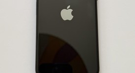 Good
													Apple iPhone SE 3rd Gen 2022 - Unlocked, Midnight, 128 GB, A2595, photo 2 of 5
