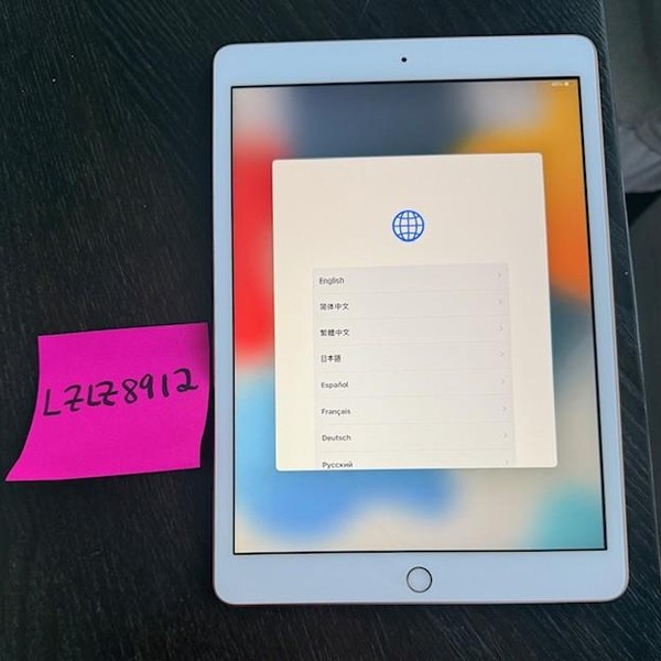 Apple iPad 7th Gen - Unlocked, 128 GB, Gold, A2198