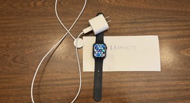 Fair
													Apple Watch SE 1st Gen 44mm - Verizon, Silver, A2354 - Cellular, Aluminum, photo 1 of 4