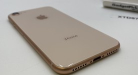 Good
													Apple iPhone 8 - Unlocked, Gold, 128 GB, A1863, photo 4 of 6