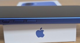 Mint
													Apple iPhone 16 - Verizon, Ultramarine, 128 GB, A3081, photo 3 of 8