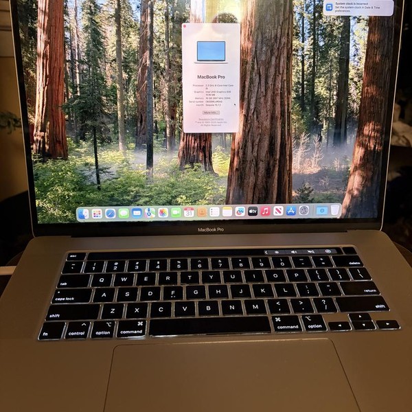 MacBook Pro 2019 - 16 inch - I9, Silver, 1 TB, 16 GB