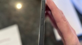 Mint
													Apple iPhone 16 Pro - Unlocked, Black, 256 GB, A3083, photo 2 of 10