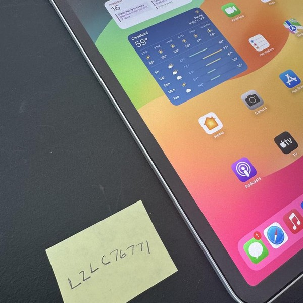 Apple iPad Pro 11 inch 3rd Gen 2021 - Wi-Fi, 128 GB, Silver