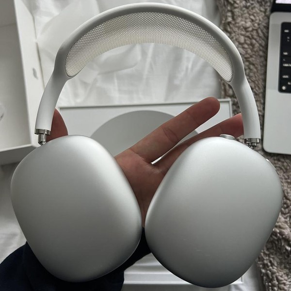 Apple AirPods Max - Silver