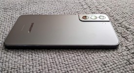 Good
													Samsung Galaxy S22 Plus - Unlocked, Black, 256 GB, 8 GB, SM-S906U1, photo 3 of 7