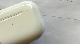 Used
													Apple AirPods Pro - MagSafe Case, photo 5 of 5