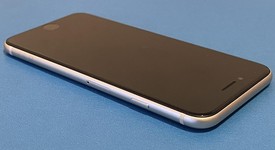 Mint
													Apple iPhone SE 3rd Gen 2022 - Unlocked Non-US, Starlight, 128 GB, A2783, photo 5 of 13