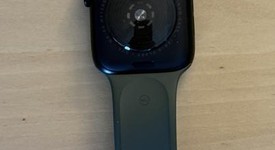 Good
													Apple Watch SE 2nd Gen 44mm - Midnight, A2723 - GPS, Aluminum, photo 3 of 6