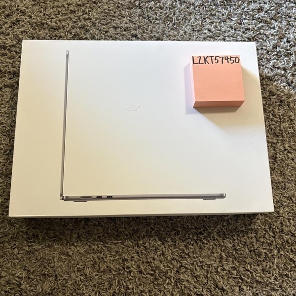 MacBook Air 2024 (M3) - 15 inch - 512 GB, Gray, 24 GB, Apple M3, 10-core GPU