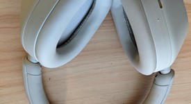 Used
													Sony WH-1000XM5 - Silver, photo 2 of 6