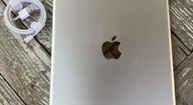 Good
													Apple iPad 8th Gen - Wi-Fi, Silver, 32 GB, A2270, photo 2 of 6