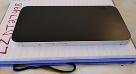 Good
													Apple iPhone 16e - US Cellular, White, 128 GB, A3212, photo 4 of 6