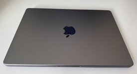 Mint
													MacBook Pro 2021 - 14" - Apple M1 Pro 10-core, Gray, 512 GB, 32 GB, photo 3 of 9