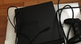 Good
													PlayStation 4 Slim - Black, 1 TB, photo 2 of 15