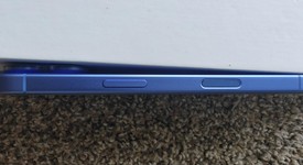 Mint
													Apple iPhone 16 - Unlocked Non-US, Ultramarine, 128 GB, A3286, photo 5 of 11