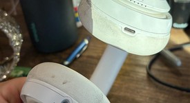 Used
													Beats Studio Pro - Sandstone, photo 2 of 3