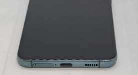 Mint
													Samsung Galaxy S22 Plus - Unlocked, Green, 128 GB, 8 GB, SM-S906U1, photo 4 of 7