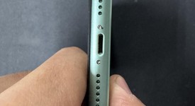 Good
													Apple iPhone 11 - Unlocked, Green, 128 GB, A2111, photo 4 of 7