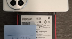 Mint
													OnePlus 13 - Unlocked, Arctic Dawn, 512 GB, 16 GB, photo 2 of 9