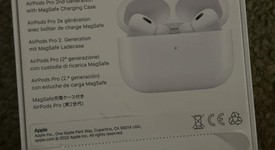 New
													Apple AirPods Pro 2nd Gen - Lightning, photo 2 of 5