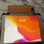 Good Apple iPad Air 3rd Gen - Wi-Fi, 64 GB, Gold