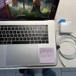 Good MacBook Pro 2019 - 15 inch - 512 GB, Silver, 16 GB, Intel Core i9