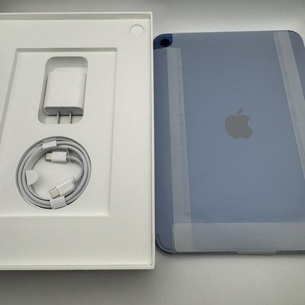 Apple iPad (11th Gen) - Unlocked, 128 GB, Blue, A3355