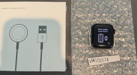 Mint
													Apple Watch SE 3rd Gen 40mm - Unlocked, Midnight, A3326 - Cellular, photo 1 of 6